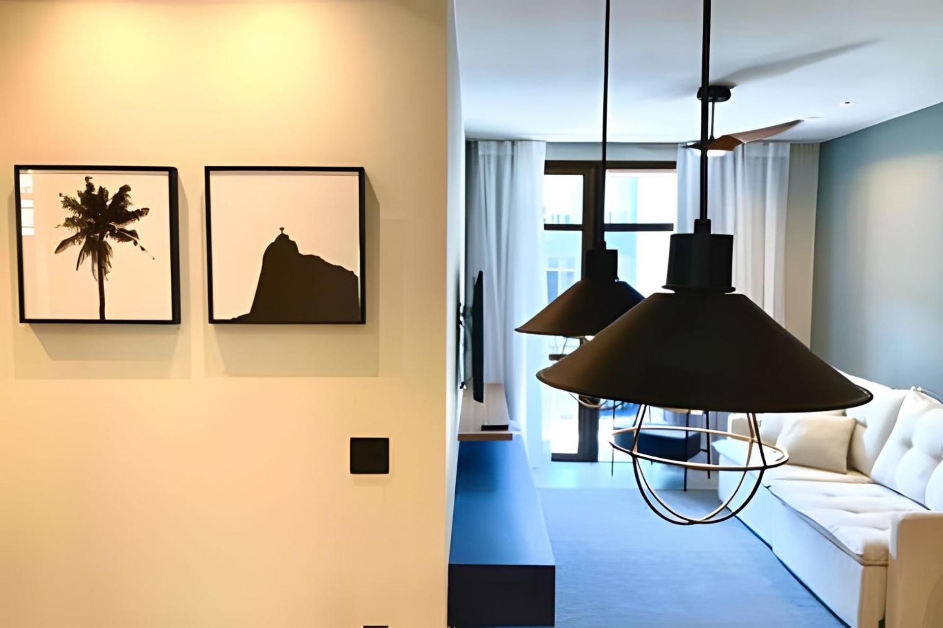 Flat Novo E Reformado Ao Lado Da De Ipanema! *